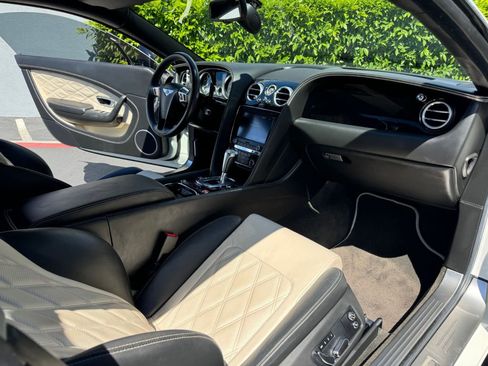Used 2014 Bentley Continental GT V8 S image 20