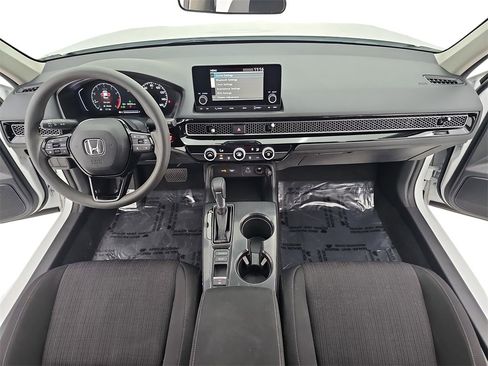 Certified 2023 Honda Civic LX image 11