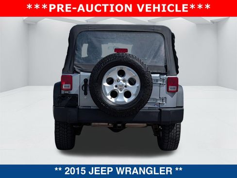Used 2015 Jeep Wrangler Unlimited Sport w/ Connectivity Group image 5
