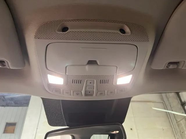 Used 2018 Ford Expedition Max Platinum AWD/4WD image 19