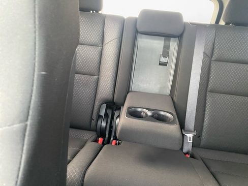 Used 2020 Jeep Grand Cherokee Laredo image 14