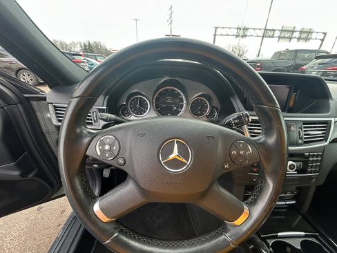 Used 2011 Mercedes-Benz E 350 Sedan image 9