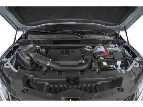 Used 2025 Chevrolet Blazer LT image 15