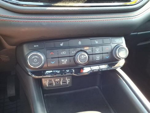 Certified 2023 Dodge Durango GT AWD/4WD image 18