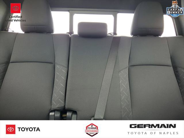 Certified 2024 Toyota Tacoma SR5 AWD/4WD image 31