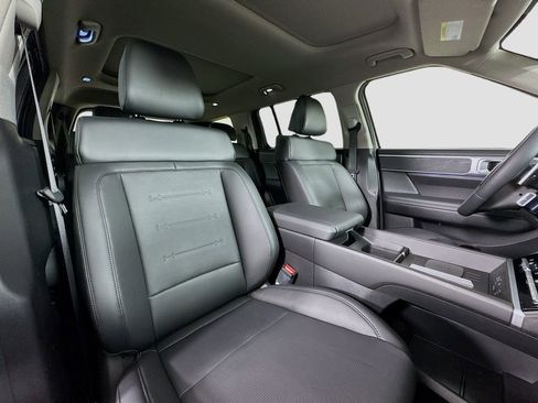 Certified 2026 Hyundai Santa Fe Limited image 32