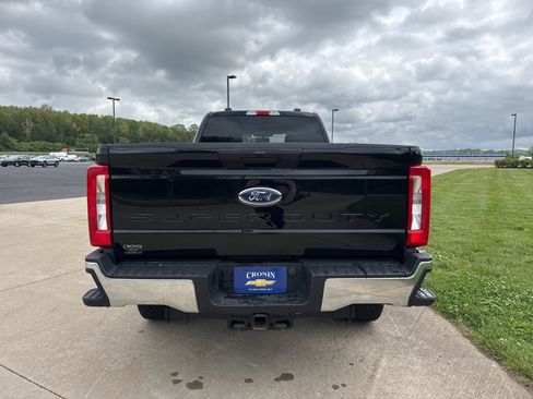 Used 2025 Ford F250 XLT AWD/4WD image 6