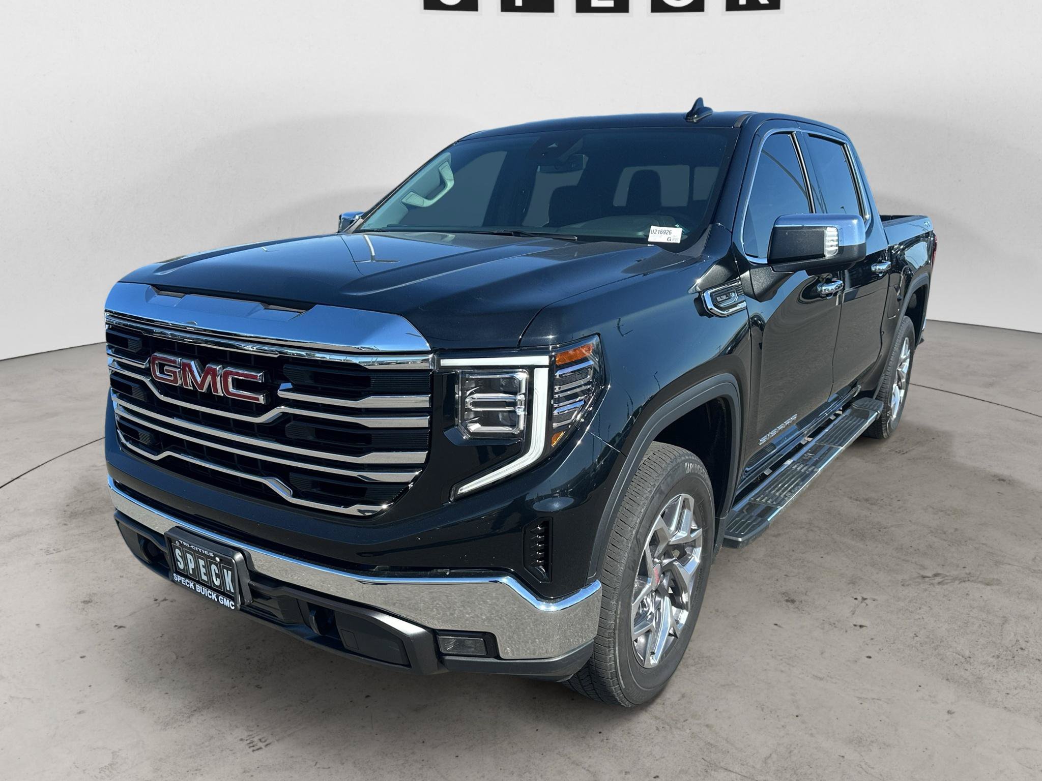 Used 2026 GMC Sierra 1500 SLT w/ SLT Premium Package AWD/4WD image 1