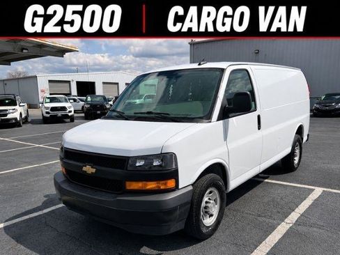 Used 2019 Chevrolet Express 2500 w/ Driver Convenience Package RWD image 1