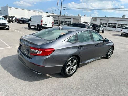 Used 2018 Honda Accord EX-L image 18