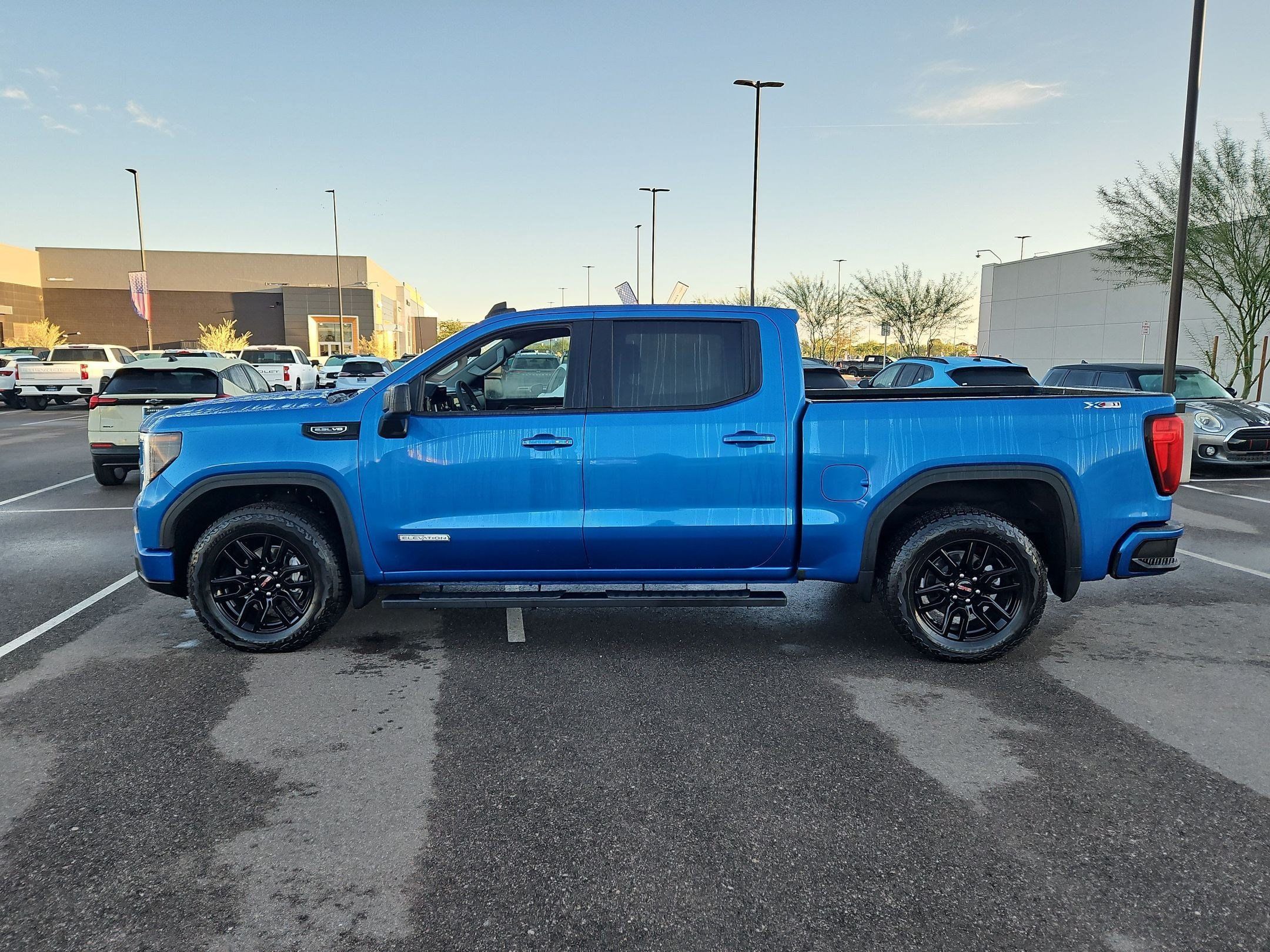 Certified 2023 GMC Sierra 1500 Elevation AWD/4WD image 2