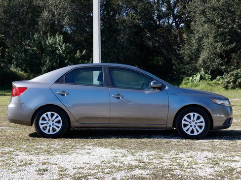 Used 2012 Kia Forte EX image 13