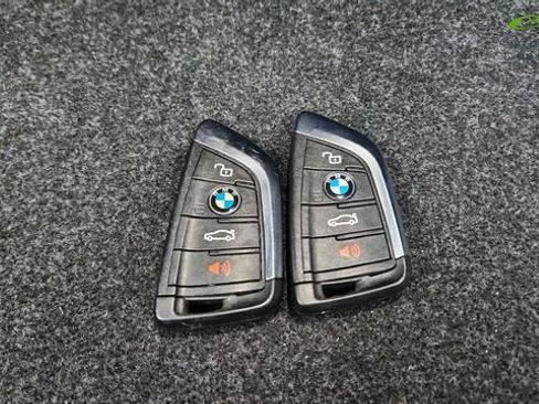 Used 2025 BMW 330i xDrive Sedan AWD/4WD image 60