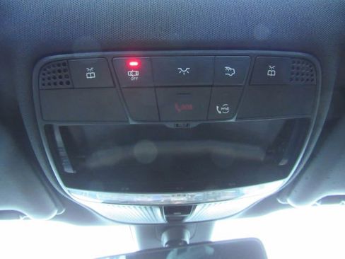 Used 2019 Mercedes-Benz E 450 4MATIC Sedan w/ Premium Package image 50