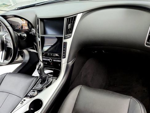 Used 2021 INFINITI Q50 Luxe w/ Seat & Sound Package image 16
