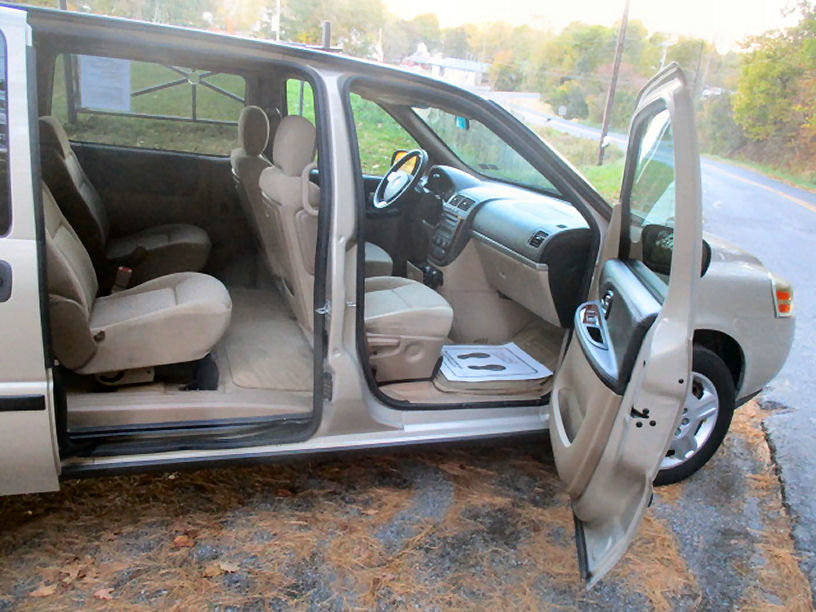 Used 2007 Chevrolet Uplander LS w/ Climate Package FWD image 13