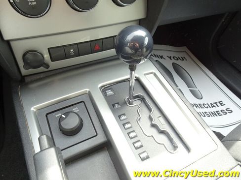 Used 2010 Dodge Nitro Heat AWD/4WD image 17