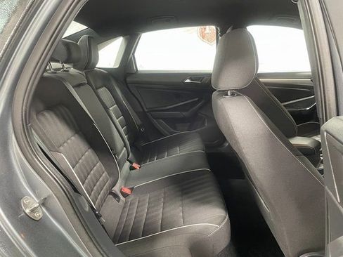 Used 2024 Volkswagen Jetta Sport image 21