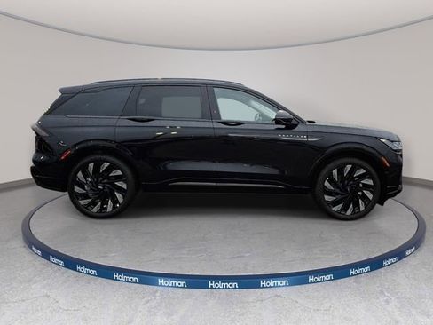 New 2026 Lincoln Nautilus Reserve AWD/4WD image 4
