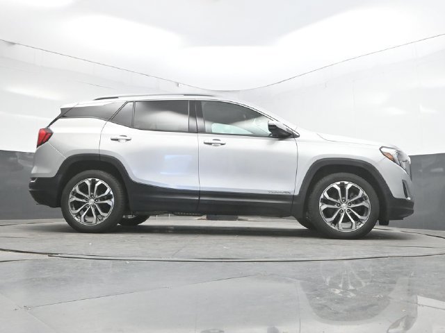 Used 2020 GMC Terrain SLT w/ Preferred Package FWD image 40