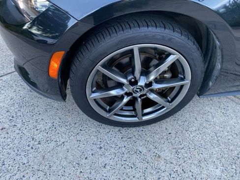 Used 2021 MAZDA MX-5 Miata RF Grand Touring image 14