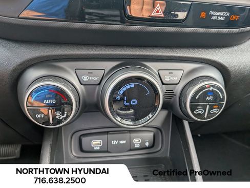 Certified 2026 Hyundai Venue SEL FWD image 17