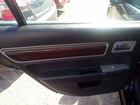 Used 2008 Lincoln MKZ FWD image 10