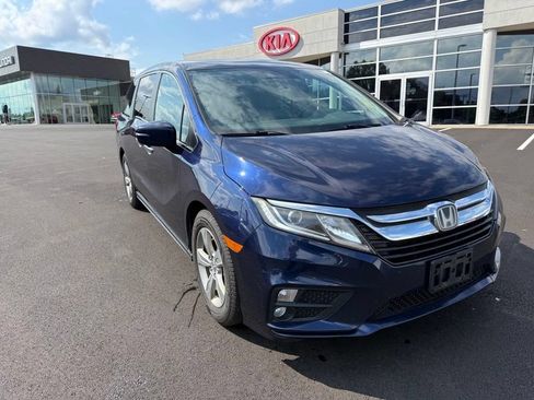 Used 2018 Honda Odyssey EX image 4