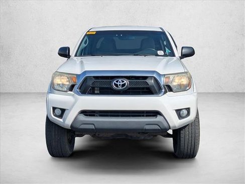 Used 2014 Toyota Tacoma PreRunner w/ SR5 Package image 2