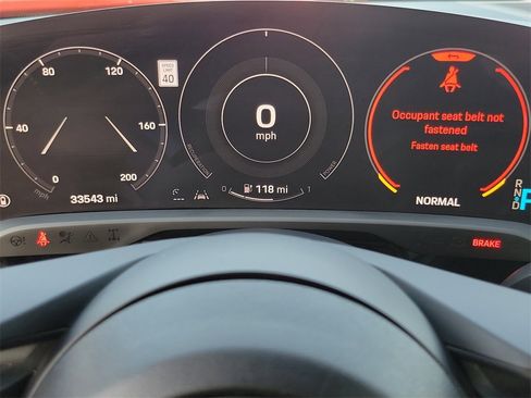 Used 2021 Porsche Taycan 4S image 9