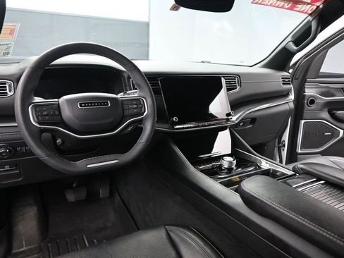 Used 2022 Jeep Wagoneer Series I w/ Premium Group I RWD image 14