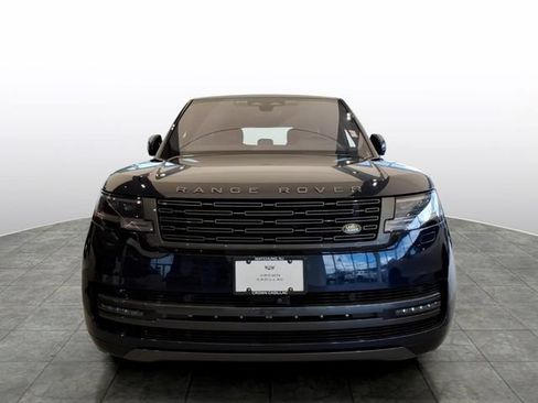 Used 2023 Land Rover Range Rover SE AWD/4WD image 4