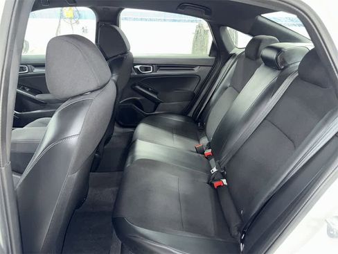 Used 2023 Honda Civic Sport image 17