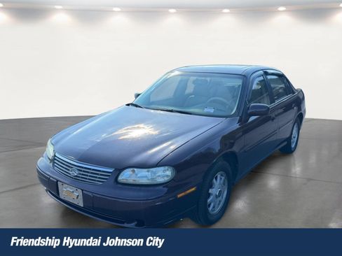 Used 1999 Chevrolet Malibu LS FWD image 1