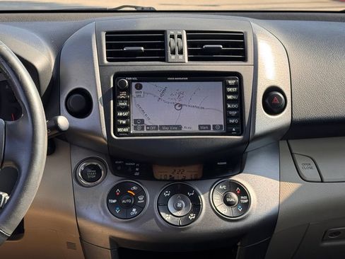 Used 2010 Toyota RAV4 Limited FWD image 20
