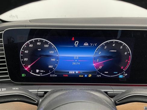 Used 2024 Mercedes-Benz GLE 350 4MATIC image 2