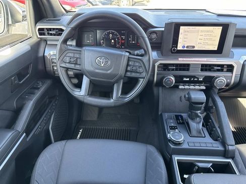 Certified 2025 Toyota Tacoma SR5 image 22