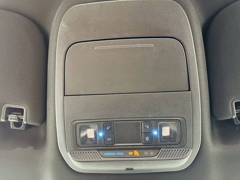 Used 2023 Ford F150 XLT image 17