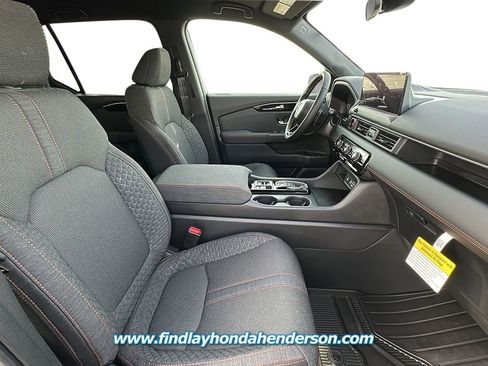 New 2026 Honda Pilot Sport image 28