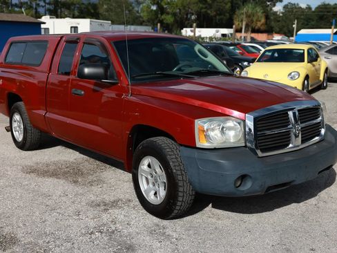 Used 2006 Dodge Dakota SLT w/ Trailer Tow Group AWD/4WD image 8