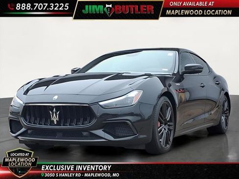 Used 2021 Maserati Ghibli Trofeo image 1