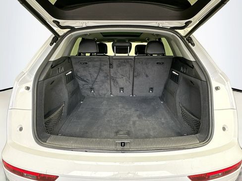 Used 2018 Audi Q5 2.0T Premium Plus w/ Premium Plus Package image 27