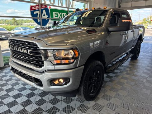 Used 2023 RAM 2500 Big Horn w/ Night Edition AWD/4WD image 3