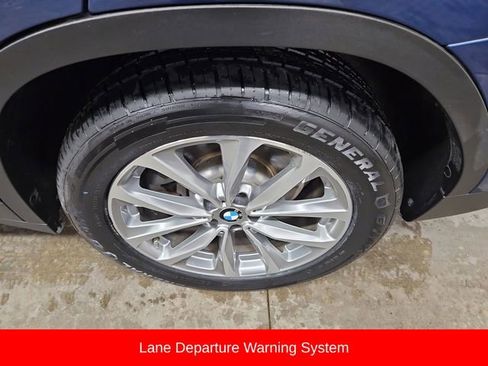 Used 2019 BMW X3 xDrive30i w/ Driving Assistance Package image 14