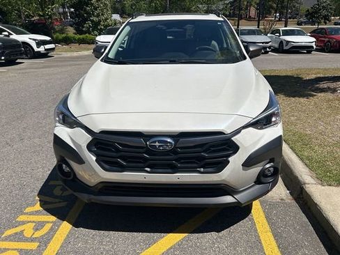 Used 2024 Subaru Crosstrek 2.0i Premium image 8