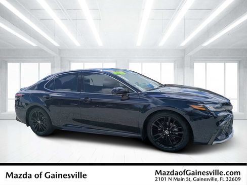 Used 2021 Toyota Camry XSE w/ Navigation Package FWD image 1