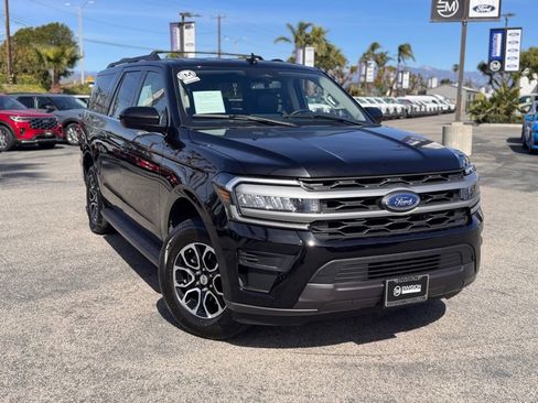 Certified 2024 Ford Expedition Max XLT image 2