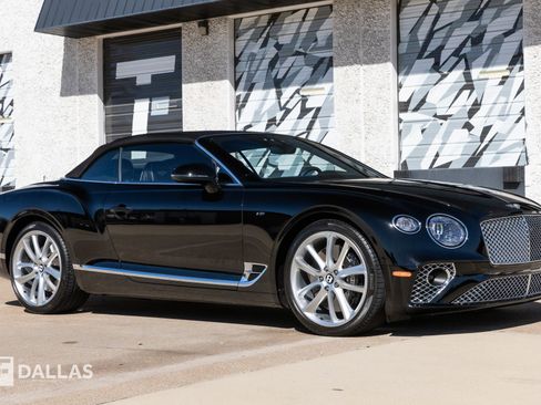 Used 2022 Bentley Continental GT image 19