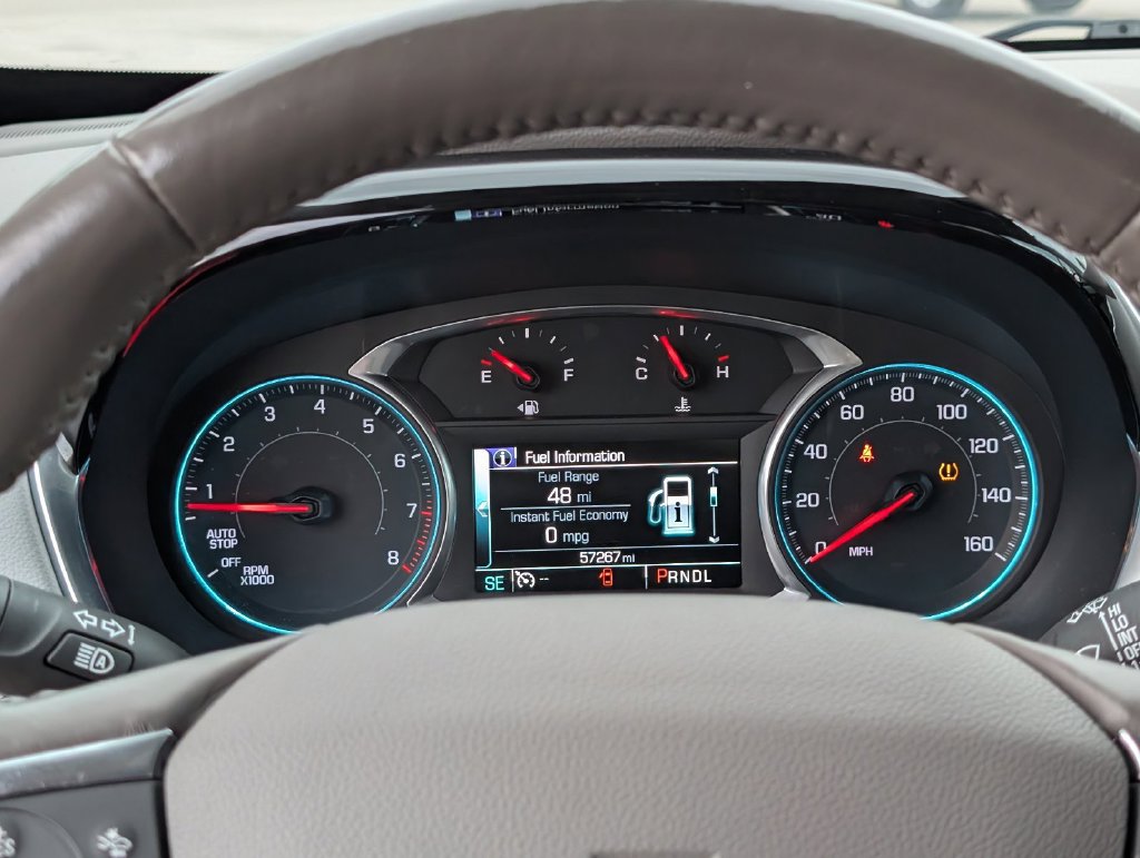 Used 2019 Chevrolet Traverse Premier w/ Driver Confidence II Package FWD image 22