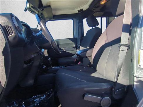 Used 2017 Jeep Wrangler Unlimited Sport w/ Quick Order Package 24S image 16